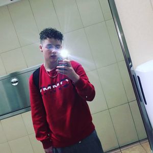 Meet your Posher, Liam